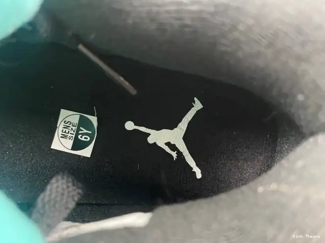 Kicked Out Shoe Store Jordan DH6927-001 Air 4 0621